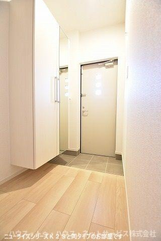 エスタブレＡの玄関