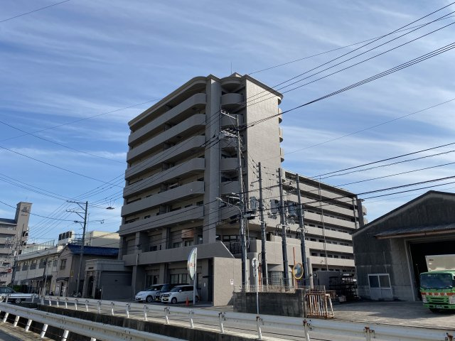 サンシティ戸坂千足