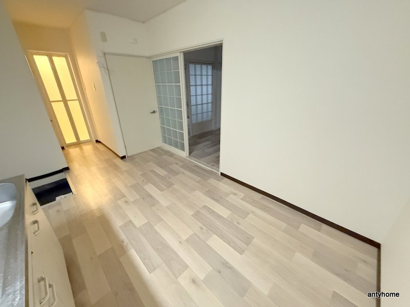 メゾンロータリー　仲介手数料無料の居間・リビング