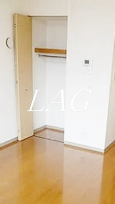 【居間・リビング】 | アルティス向ヶ丘 | 洋室のお部屋です。