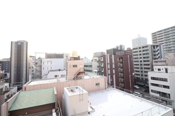 【展望】 | 【物件からの展望】7階ながら前に建物がなく眺望・通風・陽当り良好！