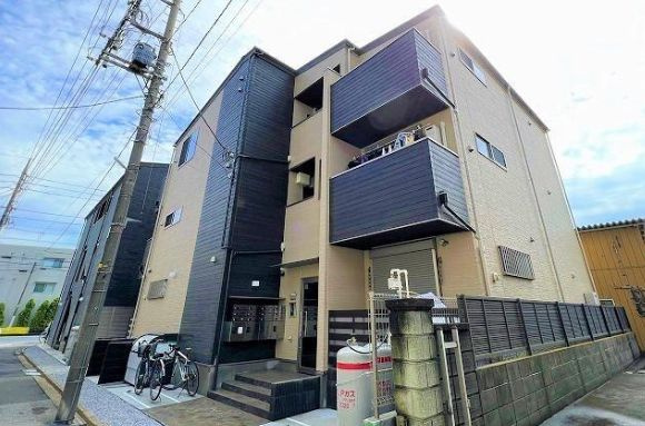 カサ　デ　ルーナの外観