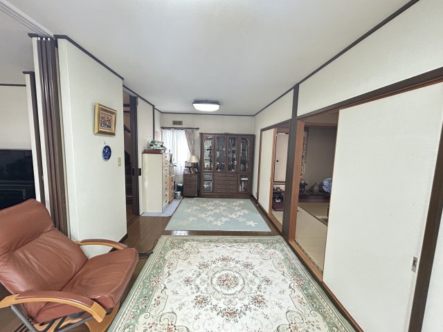 【居間・リビング】の画像