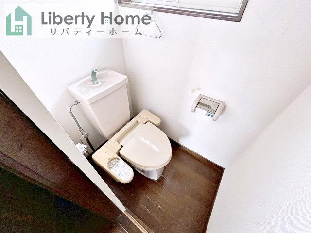 水戸市元吉田町　中古戸建のトイレ