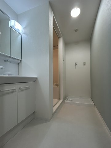 リーガル堺の独立洗面台|洗面室