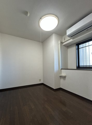 リーガル堺の洋室|洋室約4.0帖