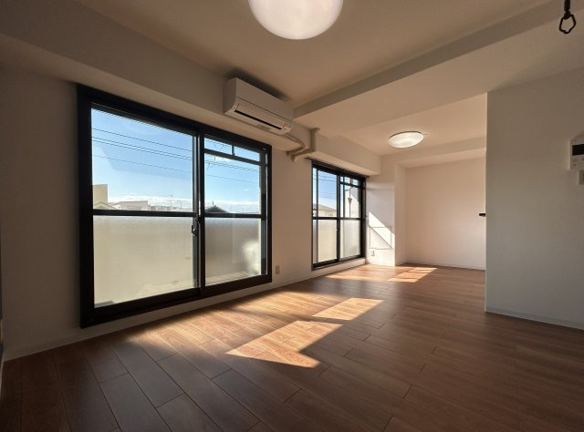 リーガル堺の居間・リビング|リビング・ダイニング①