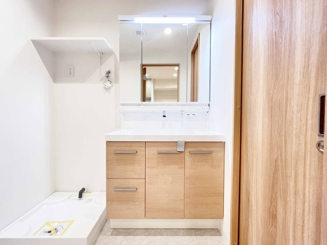 サンハイムフェニックス亀有の独立洗面台