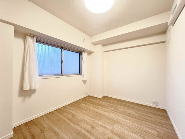 サンハイムフェニックス亀有の洋室