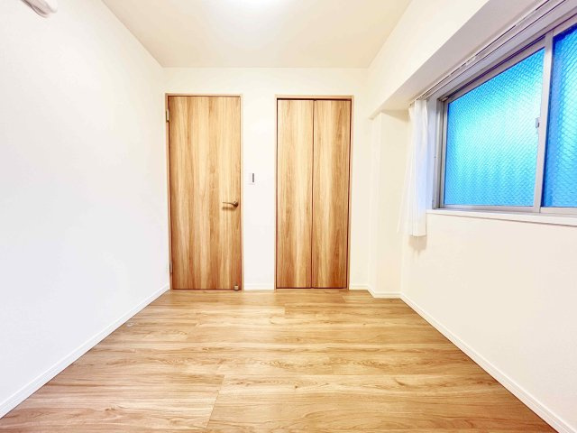 サンハイムフェニックス亀有の玄関