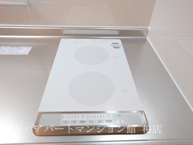 キーファー・リーフの洋室