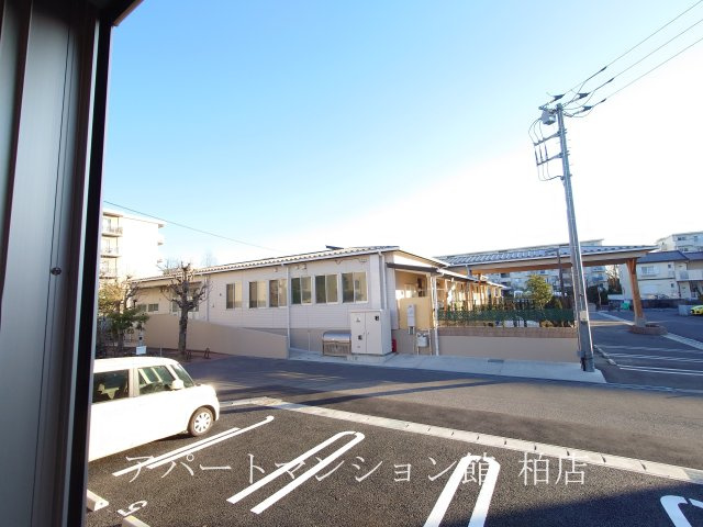 キーファー・リーフの外観