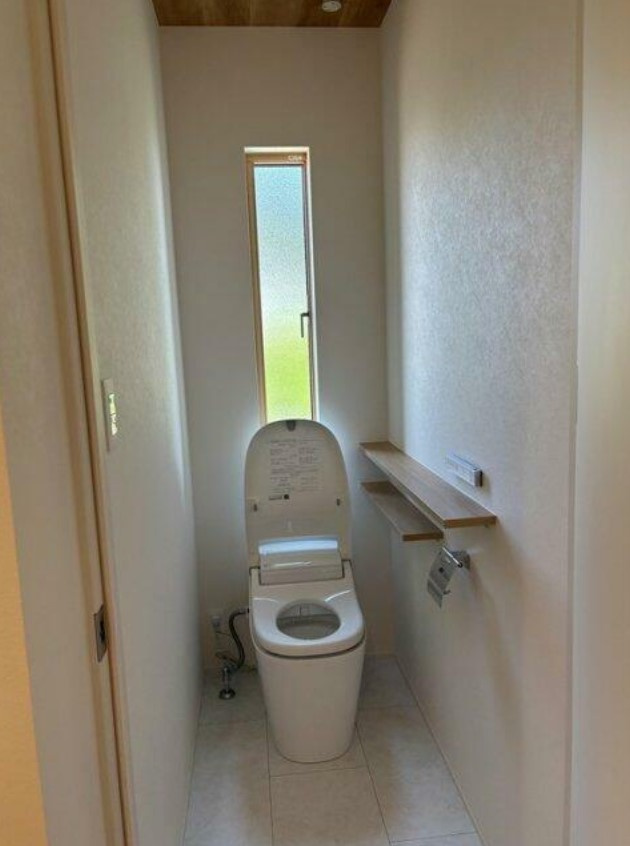 小張戸建のトイレ