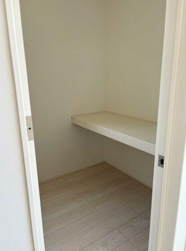 小張戸建の収納