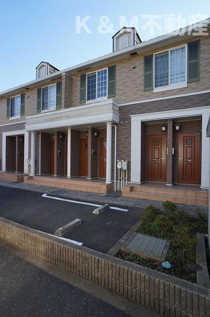 プリムローズのエントランス|清潔なエントランスです