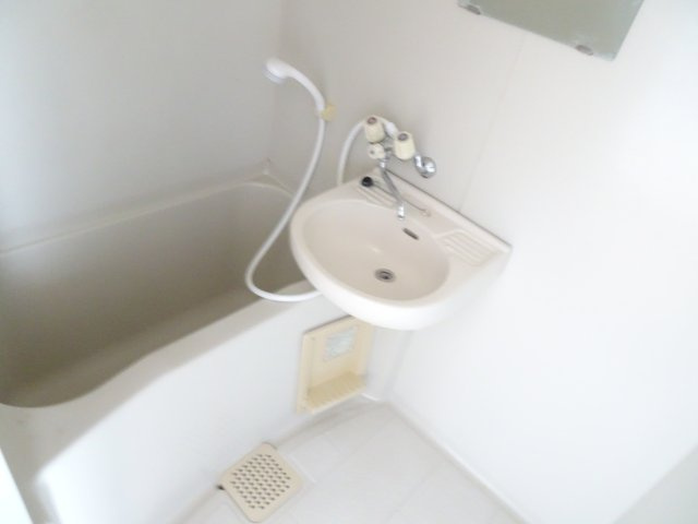 パナハイツ大島B棟の浴室|イメージ写真