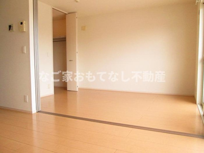 【内装】 | フロレスタ