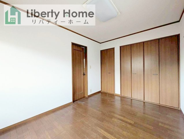 ひたちなか市市毛　中古戸建の洋室