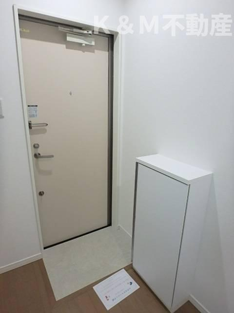 Ｐｒｅｃｉｏｕｓ　Ｅａｒｔｈ　逆井の玄関|落ち着いた玄関です