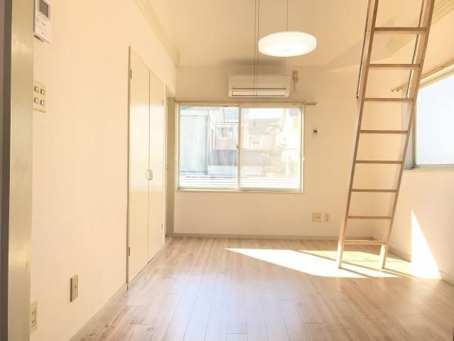 【寝室】パーチェ中山