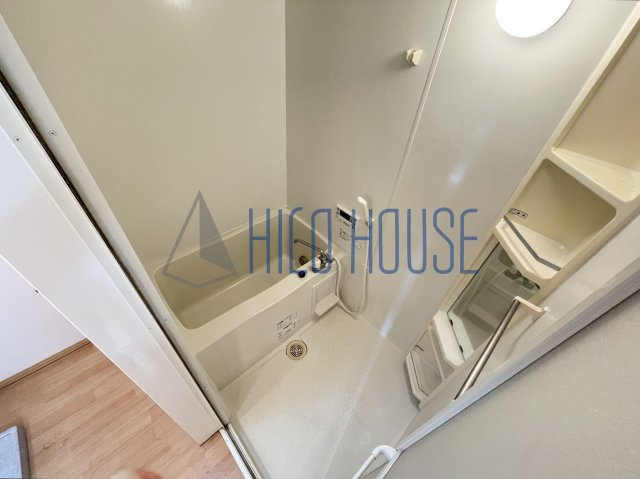 リヴィエールの浴室