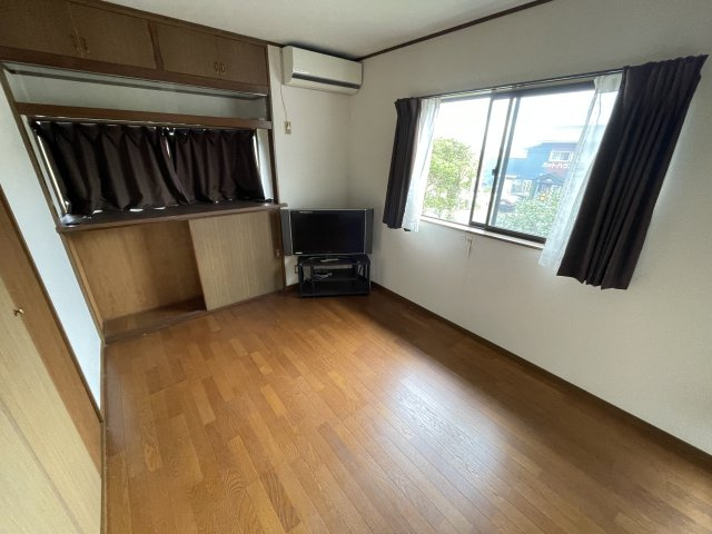 山武市井之内11-14　中古売戸建ての洋室