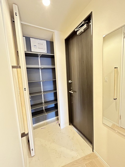 Ｇｒａｎｄ　Ｍａｉｓｏｎ　青井の玄関|★シューズクローク★