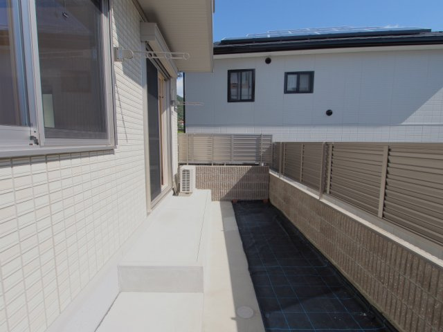 ラクス ナカヤⅡの庭