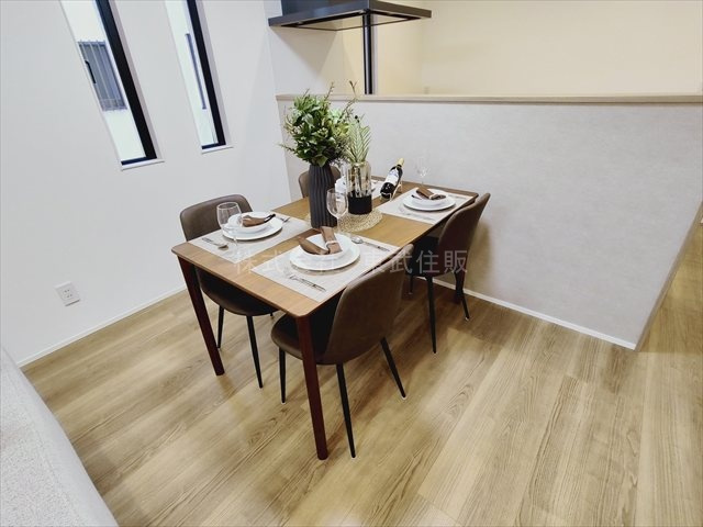 【ダイニング】 | 川越市石原町 | 食卓を囲むダイニング