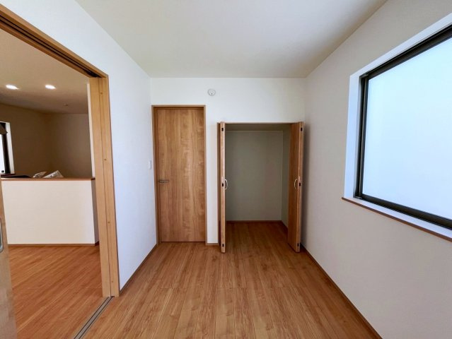 うるま市字川田の新築一戸建の洋室|5帖