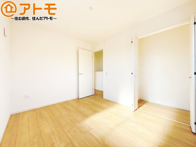【子供部屋】 | 駿河区中島3期　新築戸建　全1棟 | 収納スペースもしっかり確保したお部屋は、収納家具の数も減らせるのでお部屋を広く使えます！