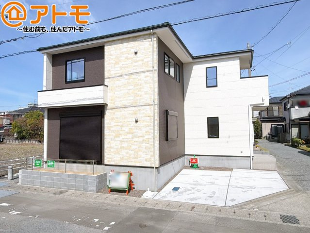 【外観】 | 駿河区中島3期　新築戸建　全1棟 | どっしりとした外観は安心感のあるマイホームを実感できますね♪