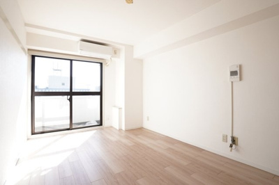 【洋室】 | コート代官山