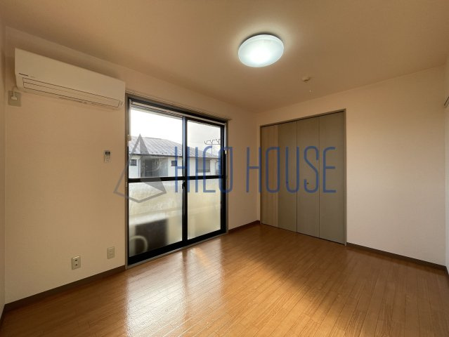 リヴェール高沢ⅡBの居間・リビング