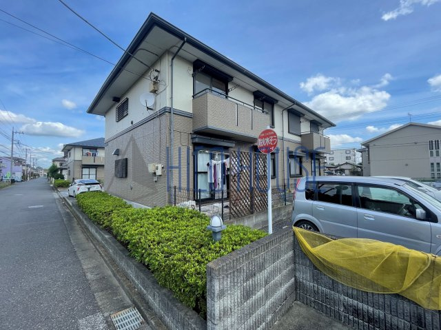 リヴェール高沢ⅡBの外観