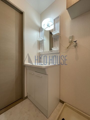 リヴェール高沢ⅡBの洗面所