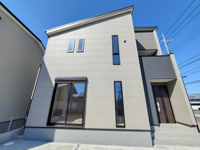 三郷市　彦糸1丁目　新築戸建　　全5棟