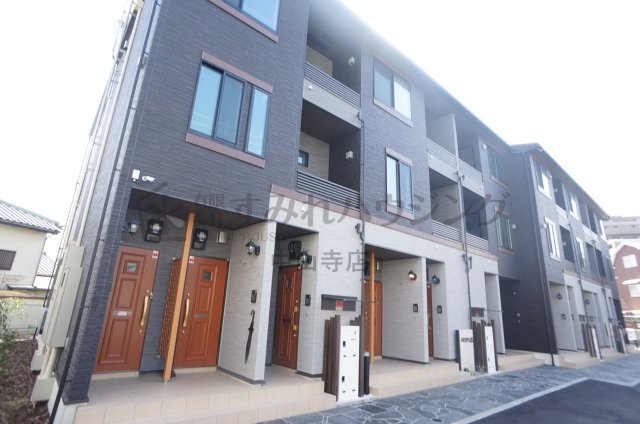 EXCEED宝塚の外観