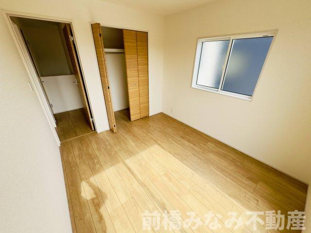 高崎市下佐野町　２号棟(全３棟)　ブルーミングガーデン　新築建売分譲の洋室|洋室です