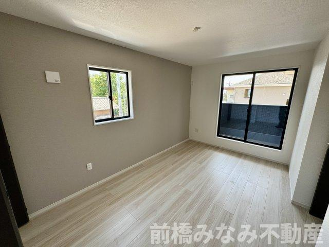 前橋市東善町１期　２号棟(全４棟)　アーバンスタイル　新築建売分譲の洋室|個人の部屋や寝室として使える洋室です