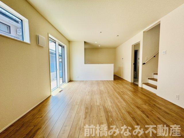 前橋市南町二丁目24-1期　４号棟(全４棟)　リナージュ　新築建売分譲の居間・リビング|リビングです