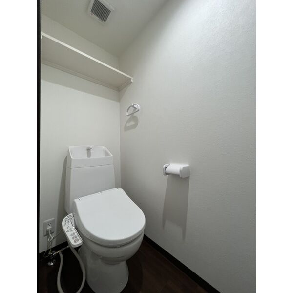 storia日比野　名古屋市賃貸　仲介手数料無料のトイレ