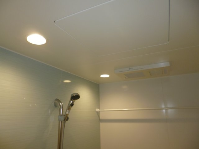 ロイヤルウイングの浴室|浴室乾燥機