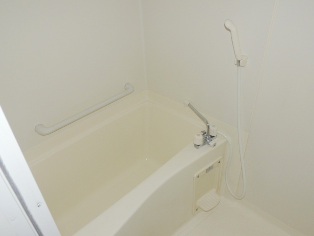 ソレアード出汐の浴室