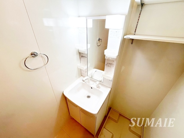 セジュールアン　ラビの洗面所|独立洗面台！