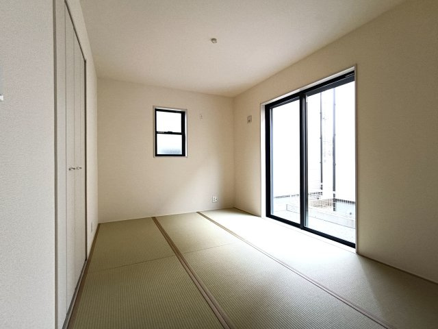 三郷市　彦糸1丁目　新築戸建　　全5棟の和室|施工例です