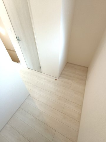 三郷市　彦糸1丁目　新築戸建　　全5棟の洋室|施工例です