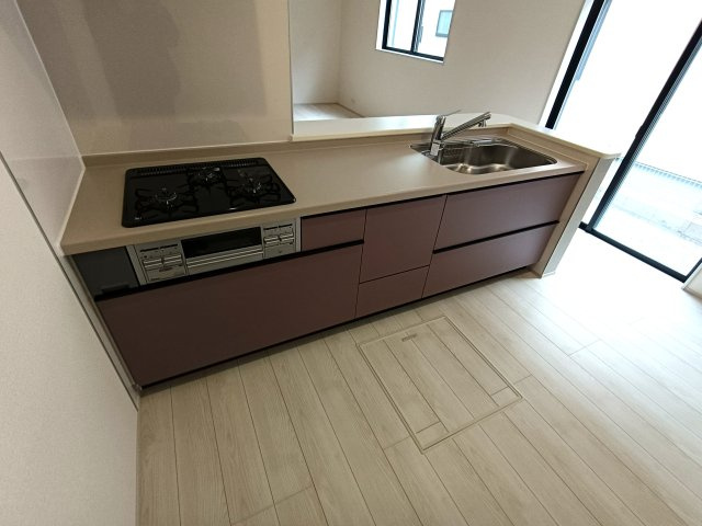 三郷市　彦糸1丁目　新築戸建　　全5棟のキッチン|施工例です