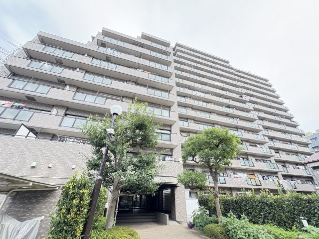 ファミール亀有弐番館の外観