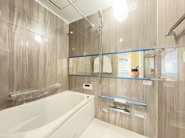 ファミール亀有弐番館の浴室
